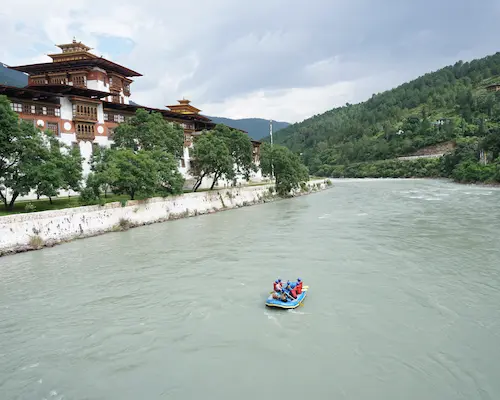 Rafting in bhutan